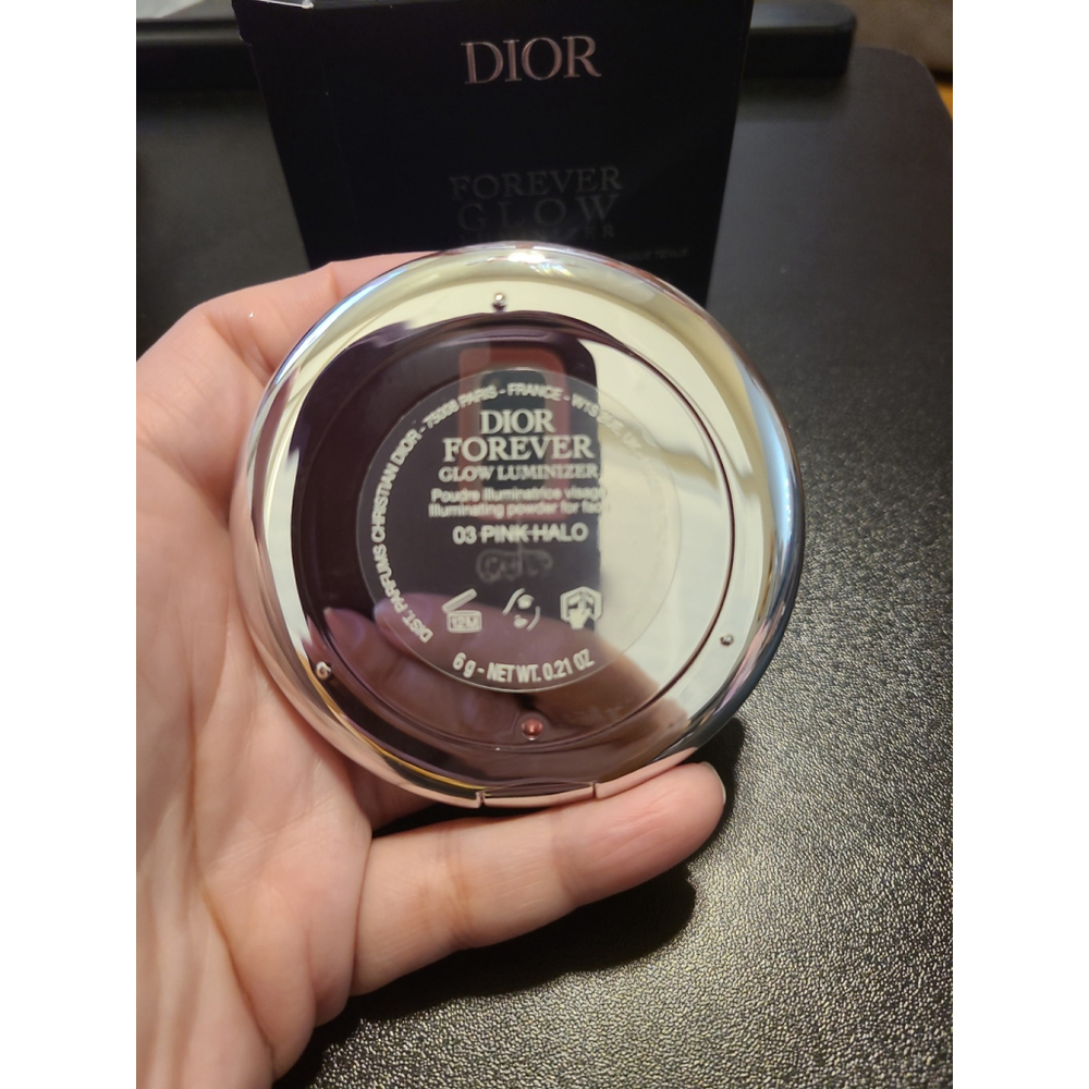 Dior Forever Glow Luminizer Spectacular Highlighting Power #03 Pink Halo, 0.21oz - Picture 8 of 9